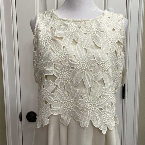Maison Jules cream flower overlay dress.  M - Picture 2 of 9